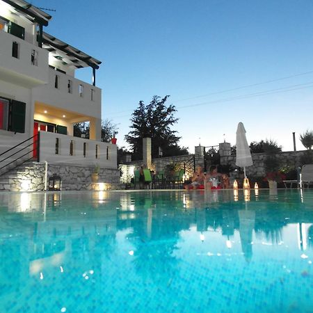 Ionian Villas Áyios Nikítas 객실 사진