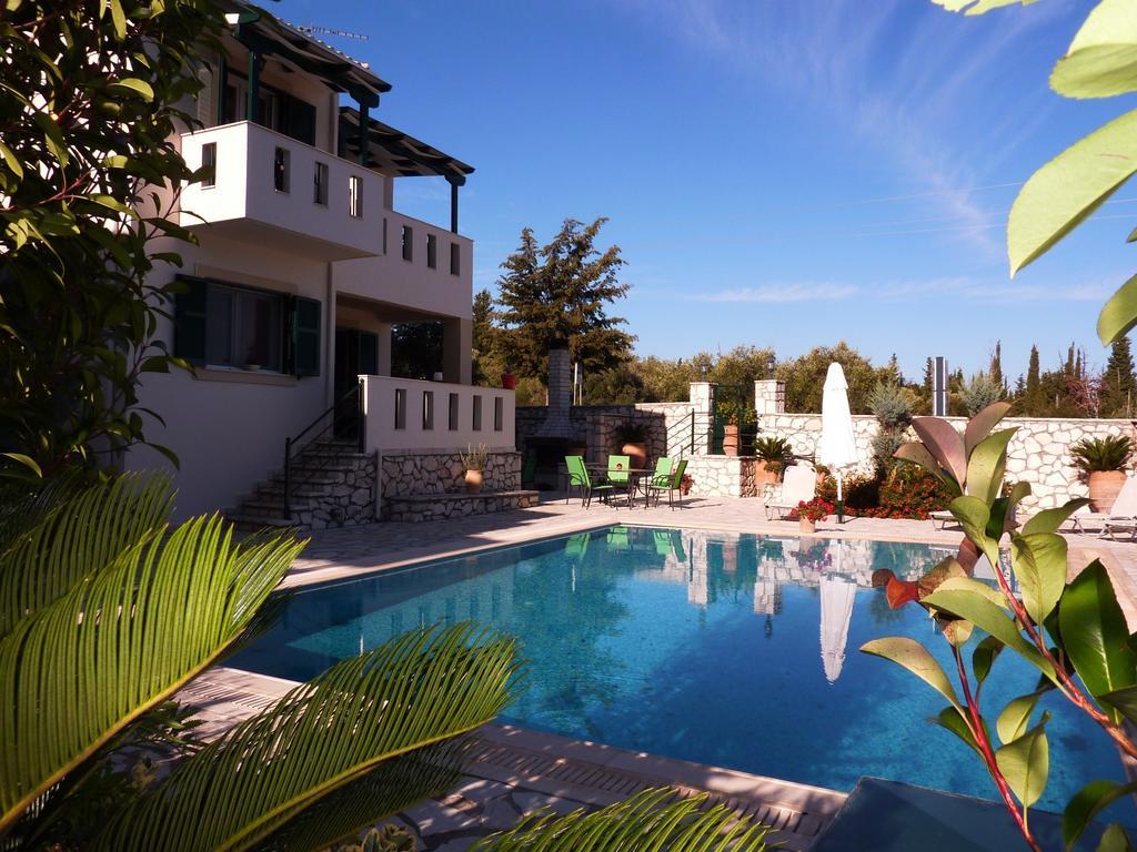 Ionian Villas Áyios Nikítas 객실 사진